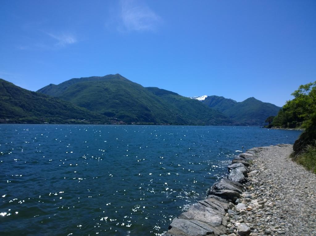 Pianello Del LarioVenanzio!アパートメント エクステリア 写真